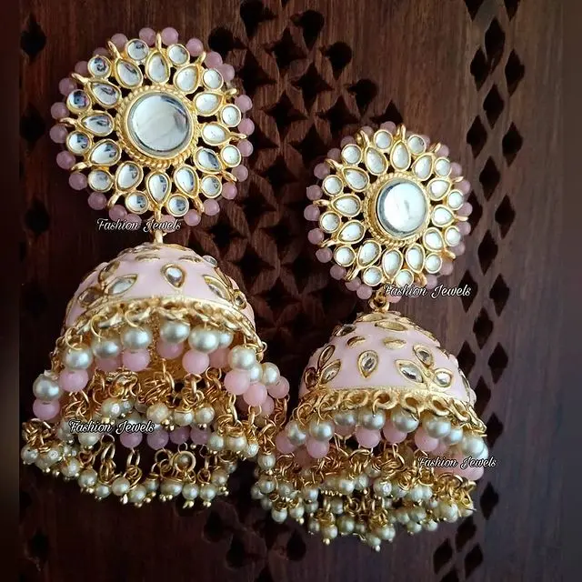 GoldenstatementpastelpinkkundanpearlJhumka-FashionJewels1.webp