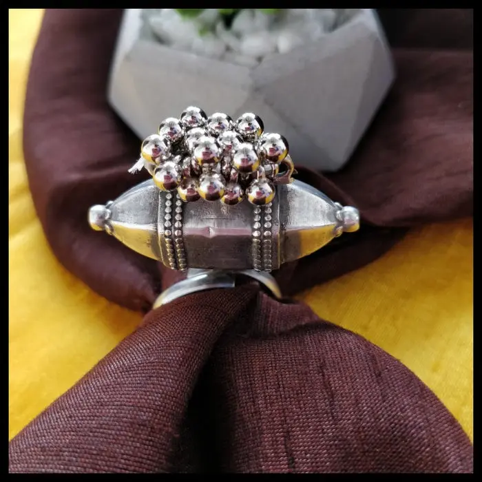 SwaraSilverlookaliketabizRing-FashionJewels1.webp