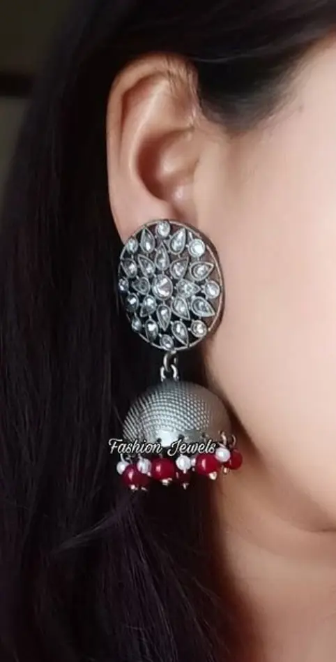 SilverlookalikeAdstoneJhumka-FashionJewels2.webp