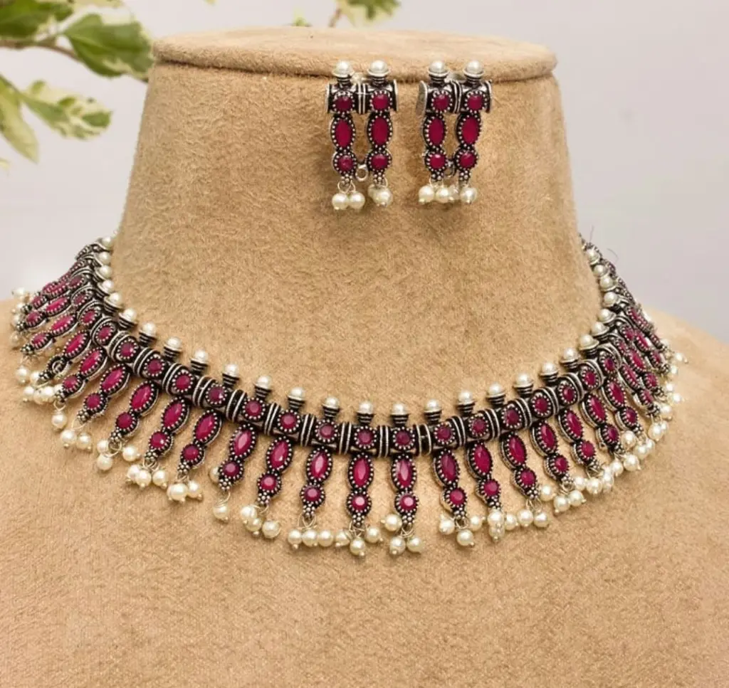 RahaSilverRubyGuttapusalupearlNecklaceset-FashionJewels1.webp