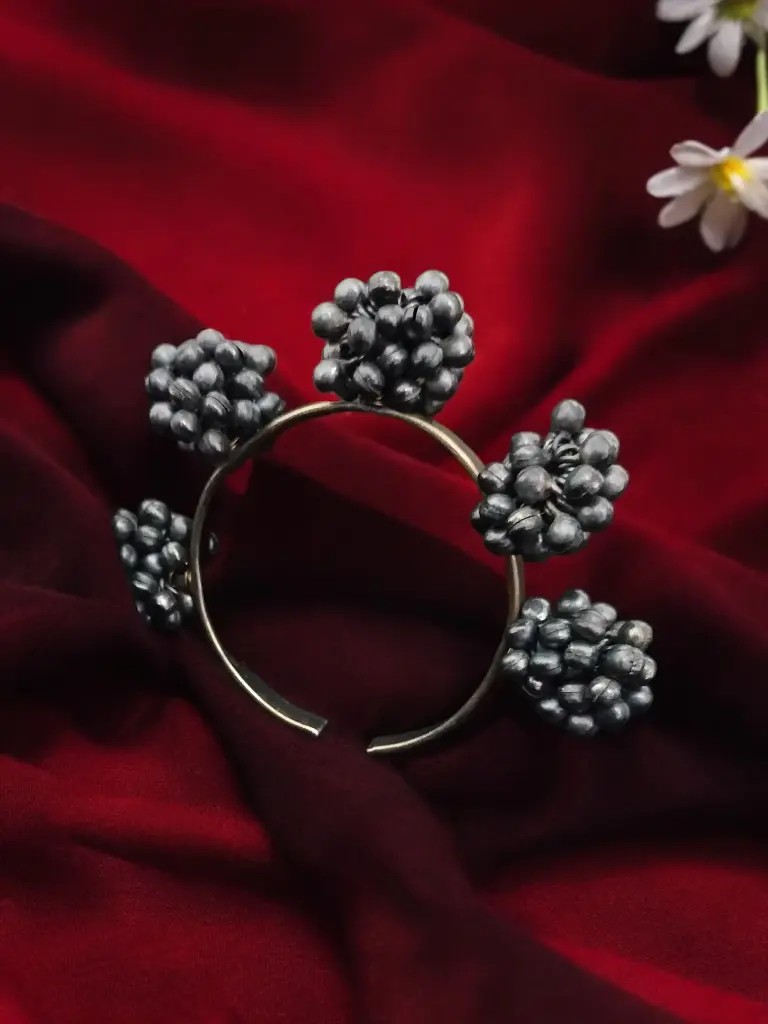 Brinda Silverlook alike brass Ghunghroo Kada (Free size)