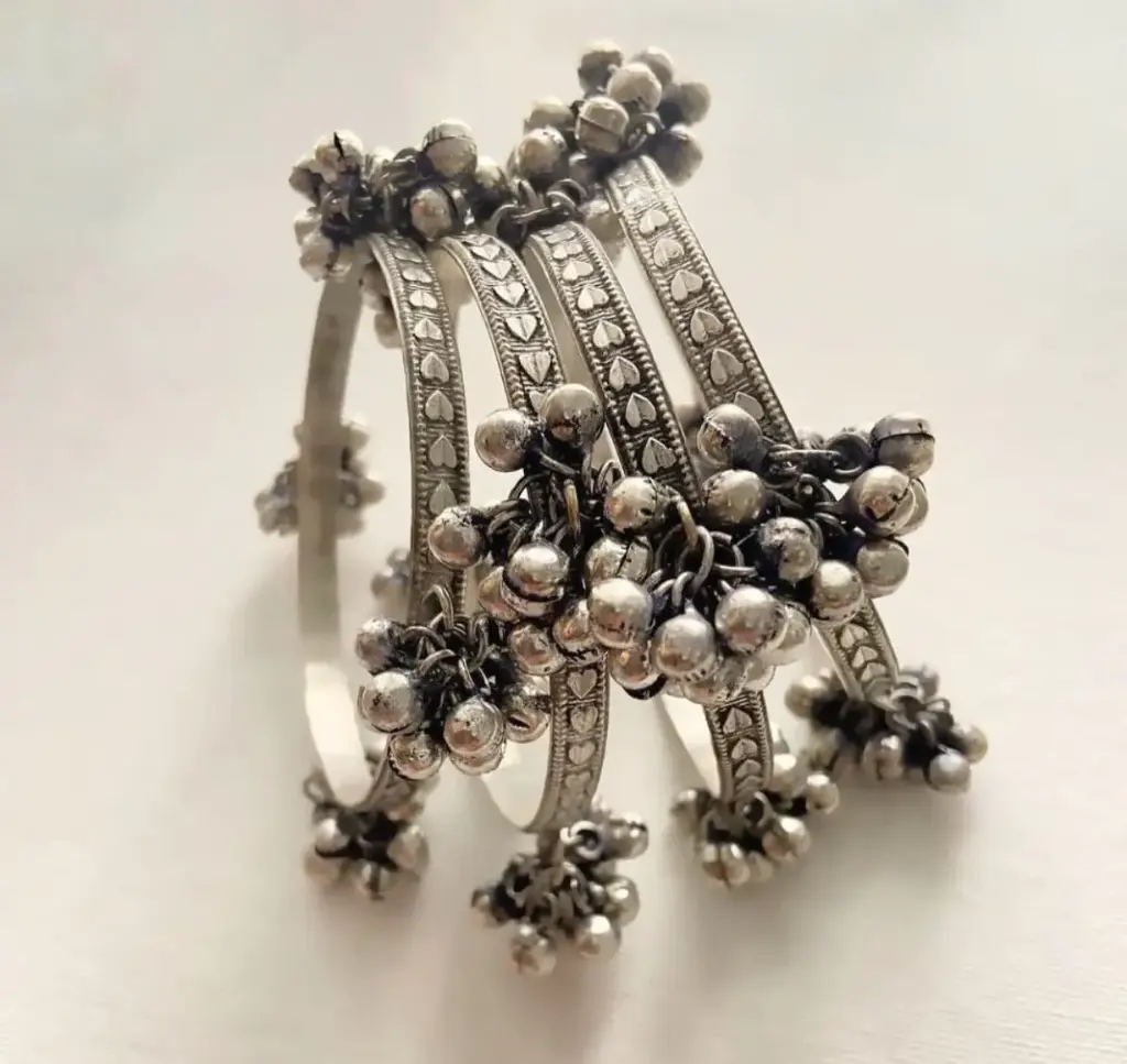 Silver Ghunghroo Bangles set (Set of 4 Bangles)