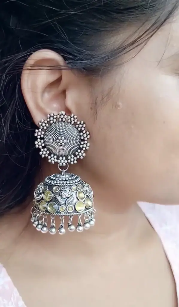 Shrushti Lightweight stone jhumka