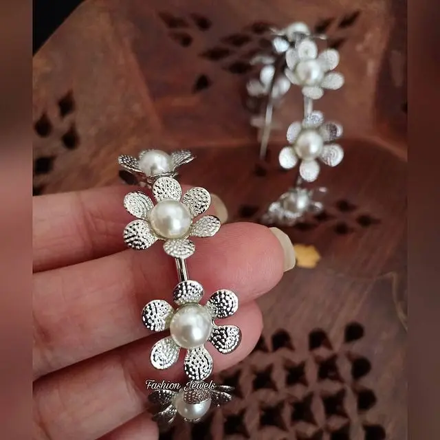 Beautiful flower designed pearl hoops