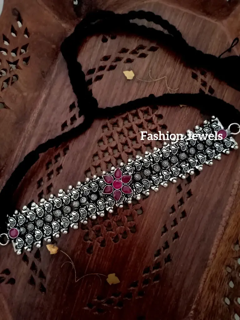 Statement Silver Ruby flower Choker