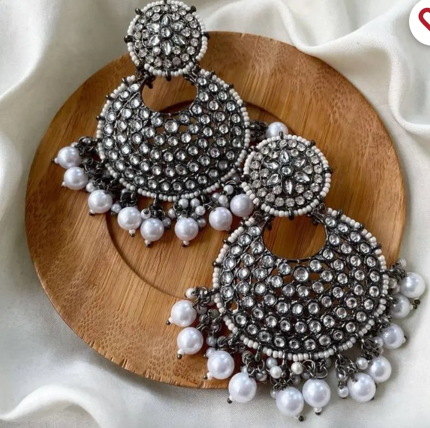 Disha Kundan pearl blackmetal Chandbali