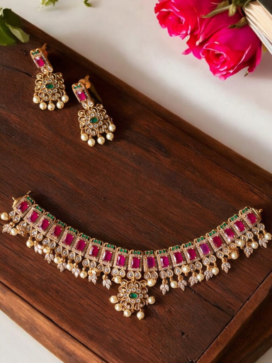 Varsha Premium Kemp Ad Stone Pearl Necklace Set
