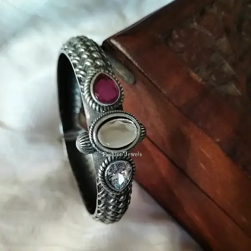 Silverlook Alike Premium White Zircon and Ruby stone Kada