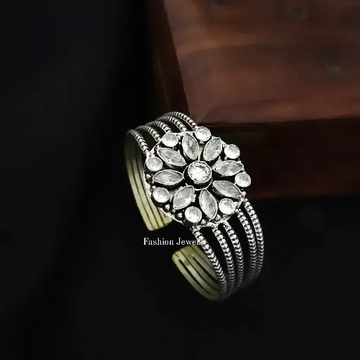 Silverlook alike Brass Zircon Flower Kada