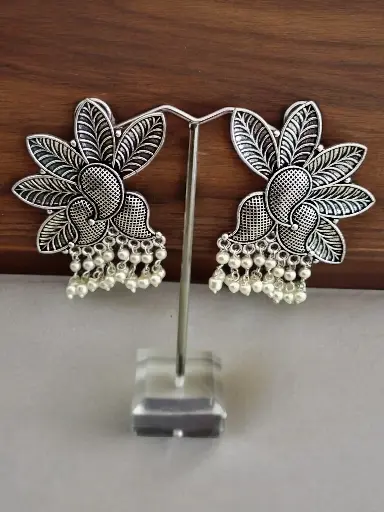 Bhumi silver pearl leaf studs