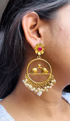 Panchi Golden Pearl Chandbali