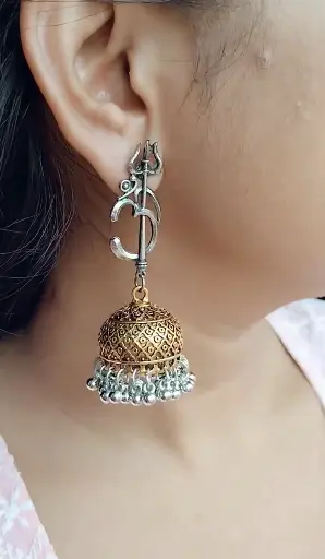 Krisha dualtone lightweight trishul Jhumka