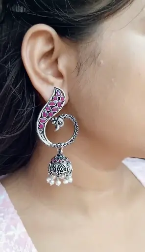 Silver peacock pearl lightweight Jhumka