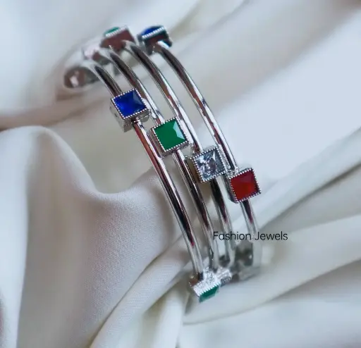 Nalini Silver Natural stone Bangle set