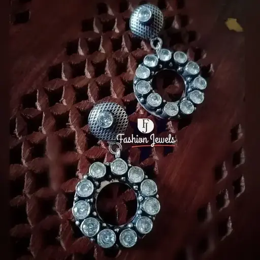 Silver circular zircon Studs