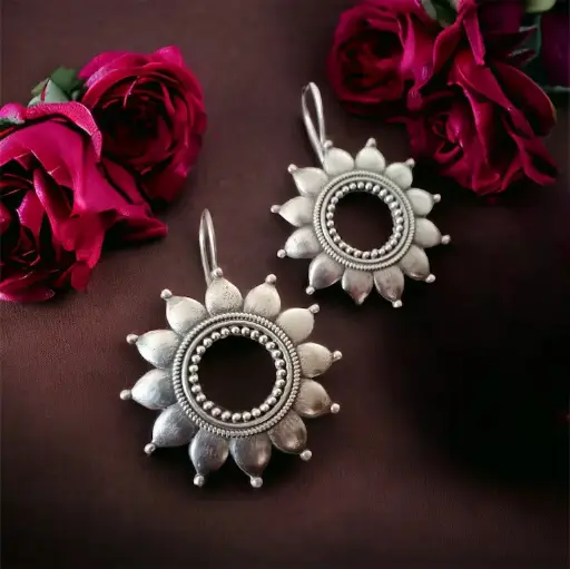 Silverlook alike sunflower designed hooks