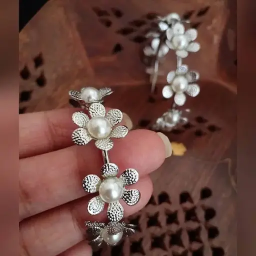 Beautiful flower designed pearl hoops