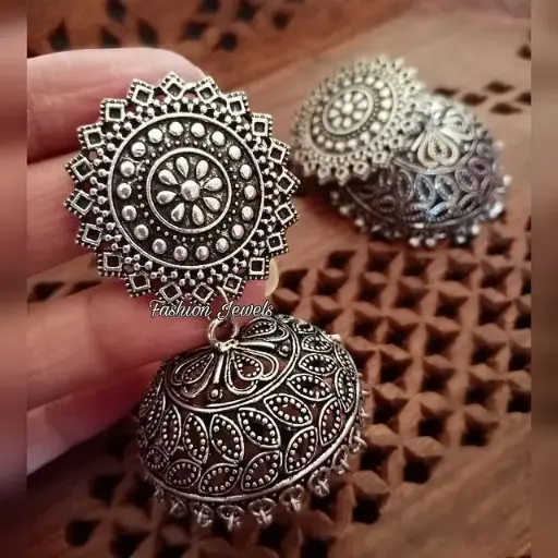 Beautiful Silver intricate Jhumka