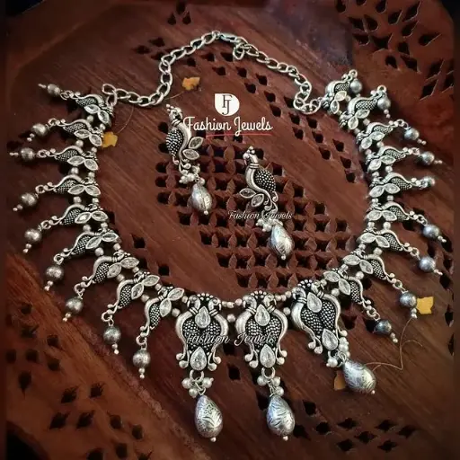 Silverlook alike Zircon peacock Necklace set