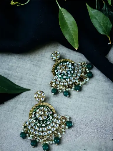Kundan Emerald pearl lightweight Chandbali