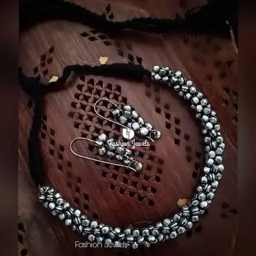 Silver Ghunghroo Choker set