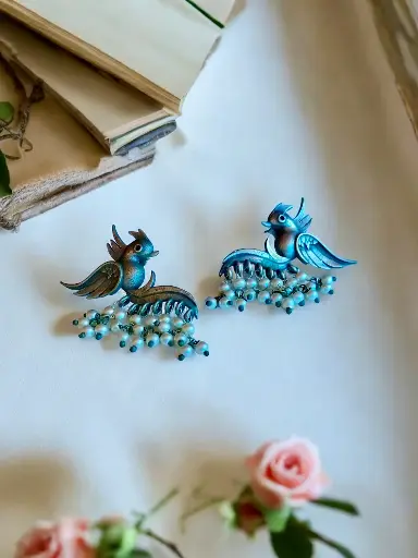 Silverlook alike Bird Pearl Earrings