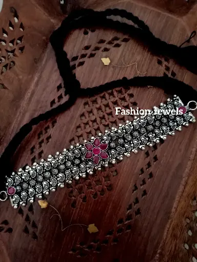 Statement Silver Ruby flower Choker