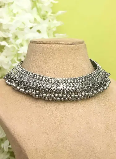 Megha Silver broad statement Choker