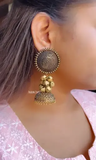 Sunita Rusty Golden Ghunghroo Jhumka