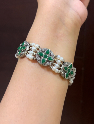 Budgeted Green stone pearl silver bracelet